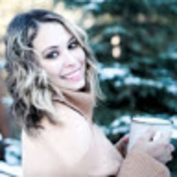 Meet your Posher, Trilce - Picture 1 of 1